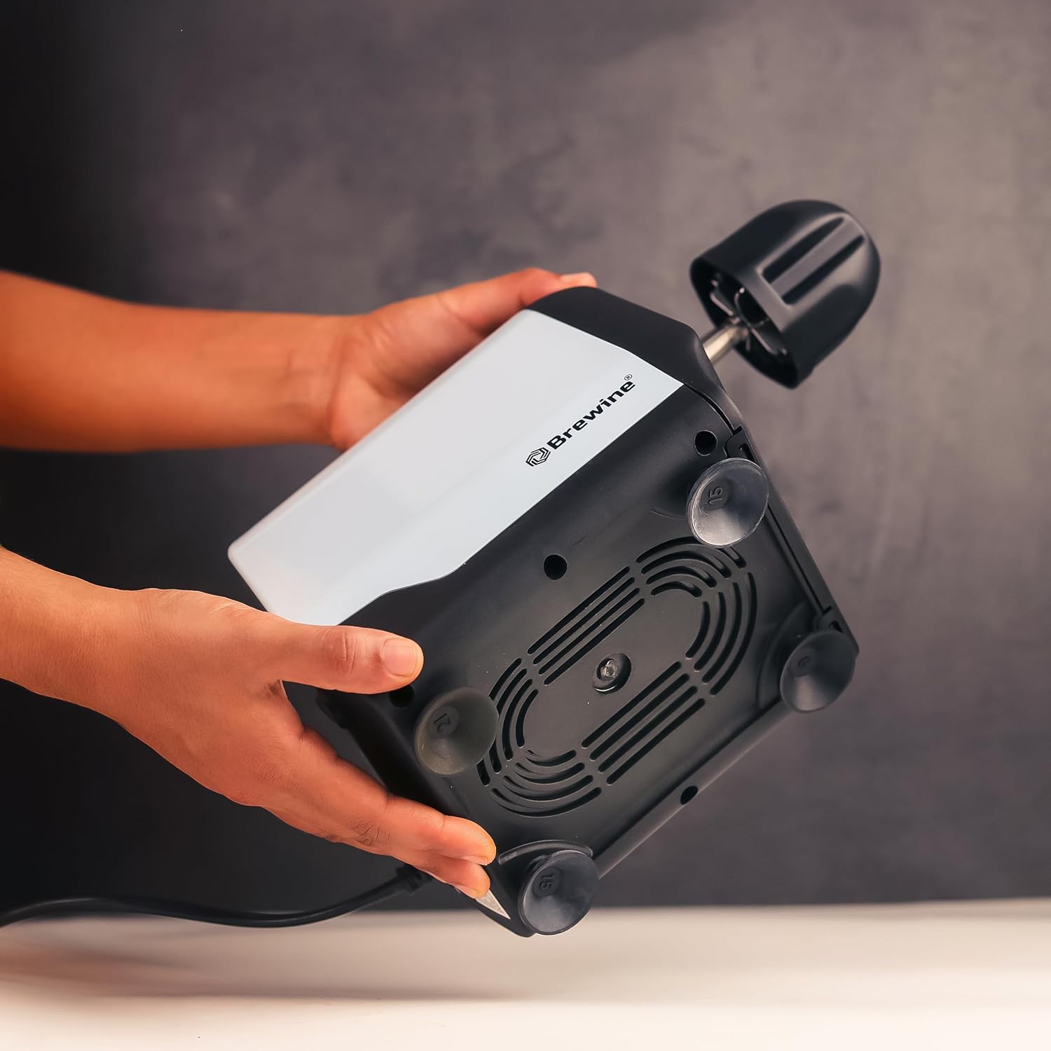 Brewine 2-in-1 Coconut Scraper & Citrus Juicer with Dual Speed Settings, Cooling Fan for Ventilation, Stainless Steel Scraping Blade, Splash Guard, Super Suction Feet for Stability, Blue, 200 Watts