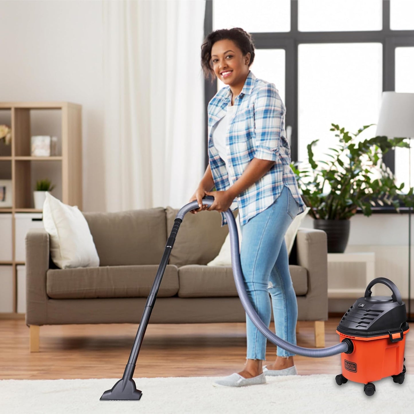 BLACK+DECKER BDWD08-B1 Wet and Dry Vacuum Cleaner with Cannister Body, 1000 W, Powerful Suction, 8L Capacity, 220V Vacuum Cleaner for Home Use, 1 Year Manufacturer Warranty(Red/Black)