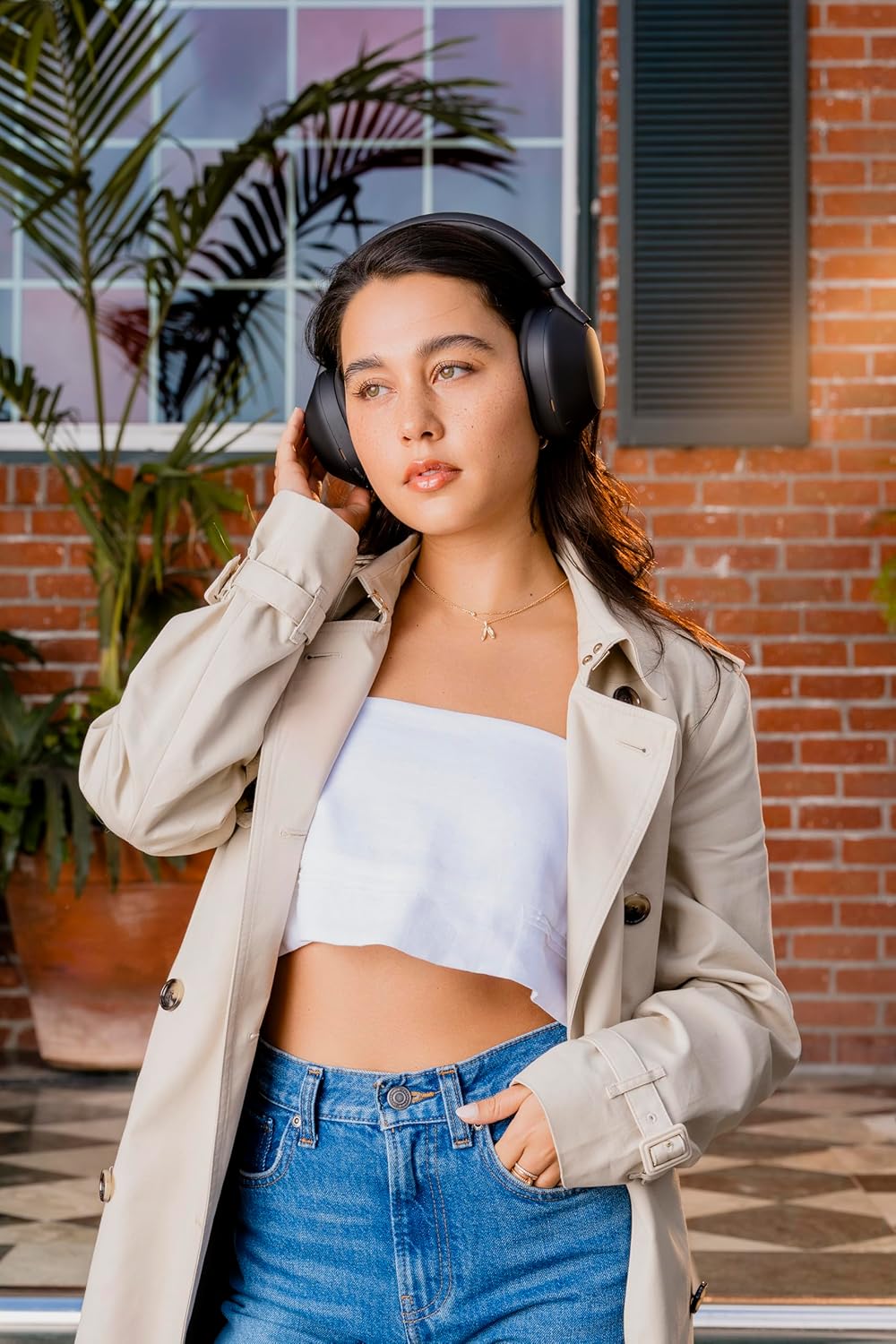 Sony WH-1000XM5 Best Active Noise Cancelling Wireless Bluetooth Over Ear Headphones with Mic for Clear Calling,Battery Life 30 Hours -Black