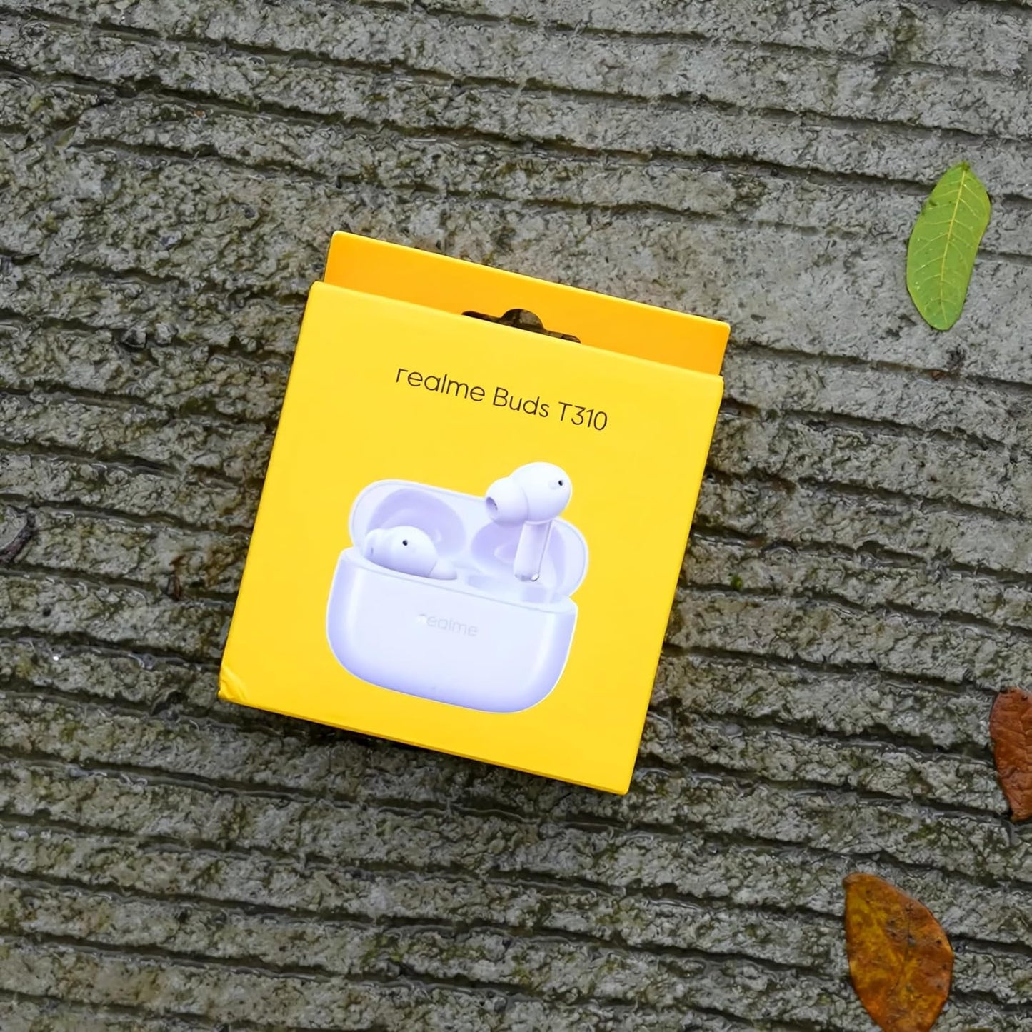 realme Buds T310 Truly Wireless in Ear Earbuds with 46dB Hybrid ANC, 360° Spatial Audio, 12.4mm Dynamic Bass Driver, Upto 40Hrs Battery and Fast Charging (Agile White)